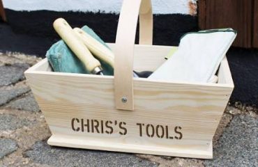 personalised-wooden-garden-trug personalised-wooden-garden-trug