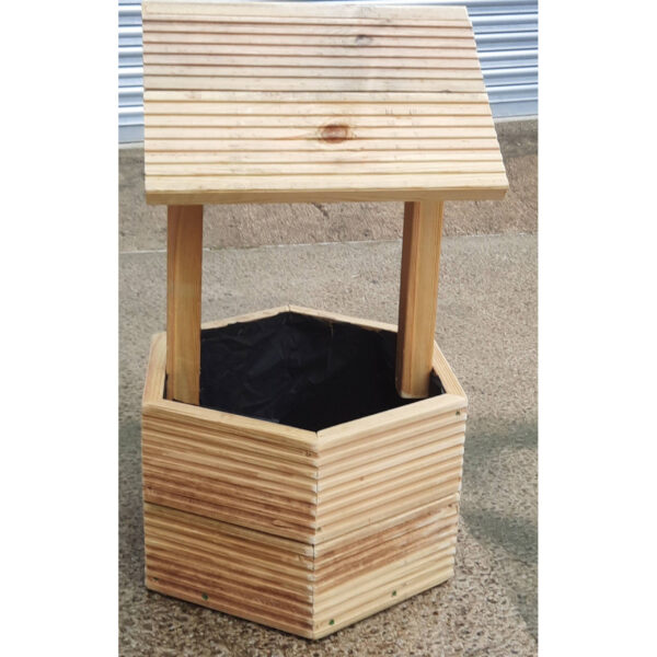 decking wishing well planter