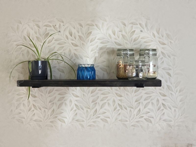 Rustic Reclaimed Scaffold Board Shelf – Ebony Finish with Brackets & Fixings
